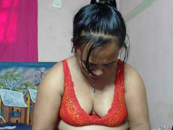 ElianeMiah webcam model stream image