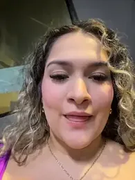Sara_smiiith211 webcam model stream image