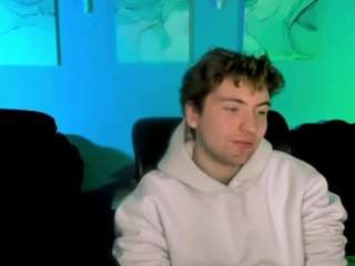 michael-strong webcam camsoda model stream image