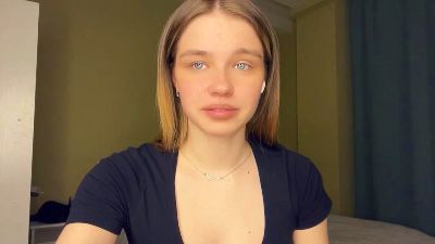 LindseyWatah webcam cam4 model stream image