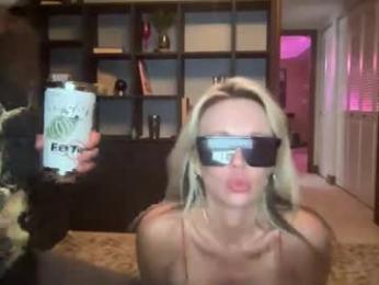 gunnyt1211 webcam model stream image