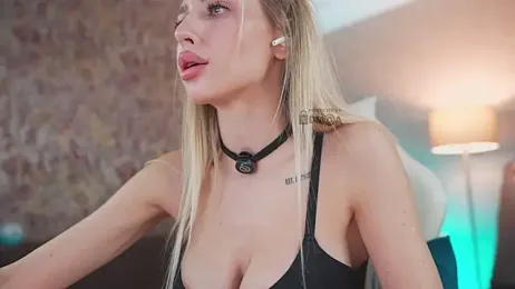 misstics_ webcam model stream image