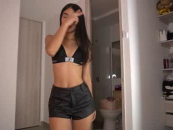 veroniqe_lounge webcam model stream image