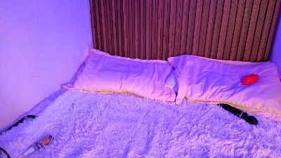 MelodyMartinez9 webcam model stream image