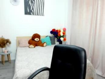 alexa_dolly webcam model stream image