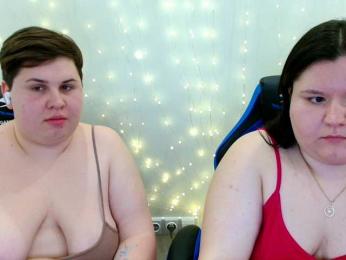 BeckyAndEllen webcam model stream image