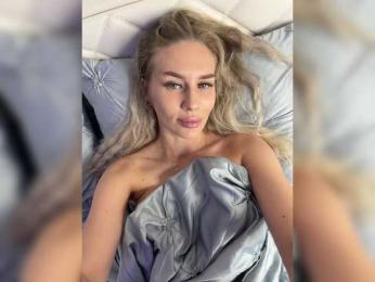 -Lovensesgirl- webcam bongacams model stream image