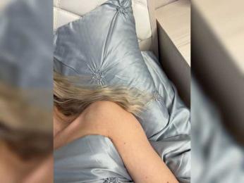 -Lovensesgirl- webcam model stream image