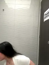 AmyWild webcam model stream image