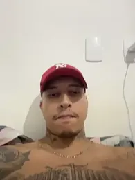 Ttinho webcam stripchat model stream image