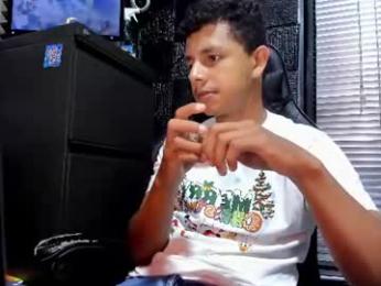 g_lincoln webcam model stream image
