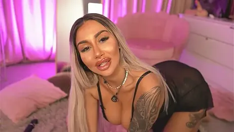 GoldenAmber webcam stripchat model stream image