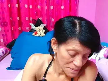 SLUTTYROXY webcam model stream image