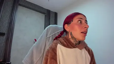 selene_red_ webcam model stream image