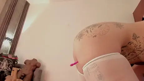 selene_red_ webcam stripchat model stream image