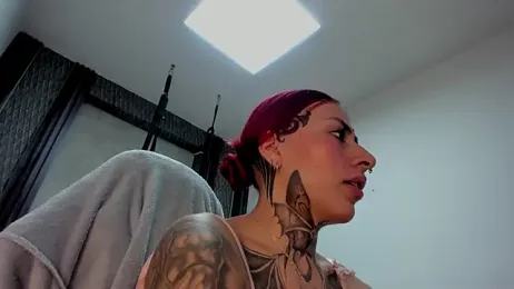 selene_red_ webcam stripchat model stream image