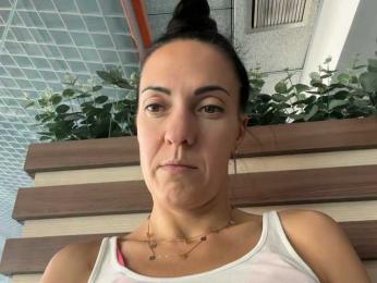 elena2026 webcam model stream image