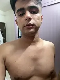 Yashhhh_69のプレビュー