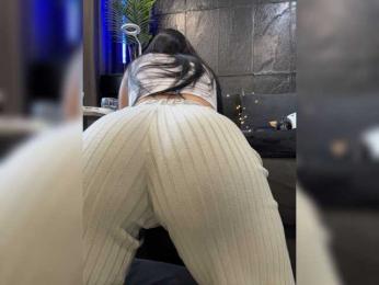 cool-party webcam bongacams model stream image