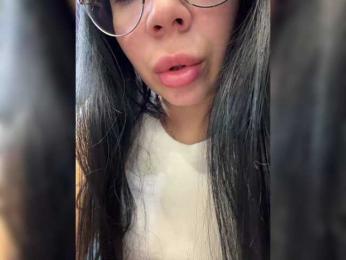 cool-party webcam bongacams model stream image