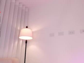 kasumi_18 webcam model stream image