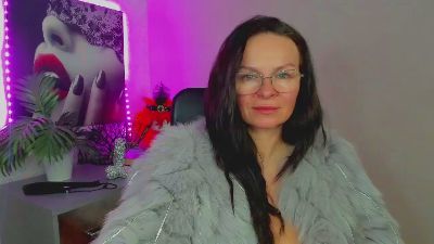 Helen_Wild webcam model stream image