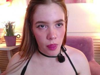 PrettyAriel webcam model stream image