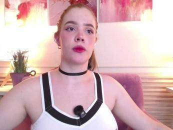 PrettyAriel webcam model stream image