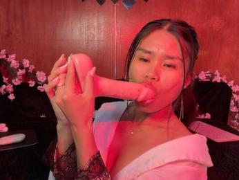 LilyJelly webcam model stream image