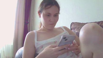ArtieLatunski webcam model stream image