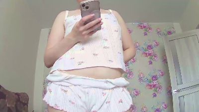 ArtieLatunski webcam model stream image