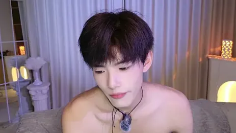 RenZeng webcam stripchat model stream image