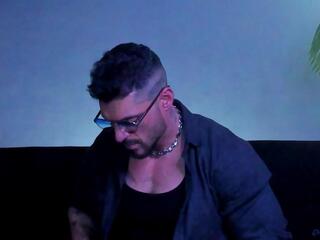 Dennis Cox webcam flirt4free model stream image