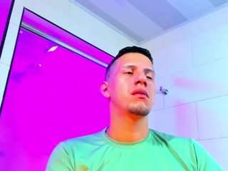 kevin-fox webcam model stream image