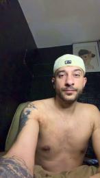 tripi_hot webcam model stream image