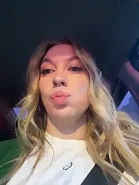 Sweet___Emily webcam stripchat model stream image