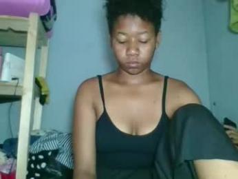 louane98 webcam model stream image