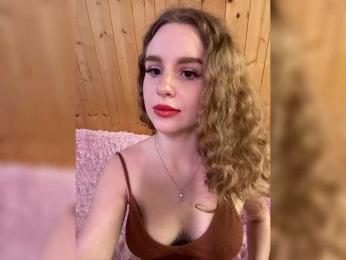 Sweetie_Kitty webcam model stream image