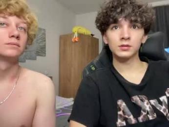 em_chipsi webcam model stream image