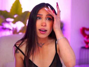 DaisyBella webcam bongacams model stream image