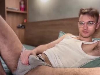 tai_fun webcam chaturbate model stream image