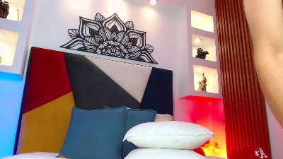 HairyBacker webcam model stream image