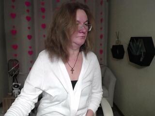 Holly Cums webcam model stream image