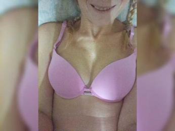 businka11223a webcam model stream image