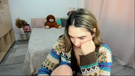 AlexaJuly webcam model stream image