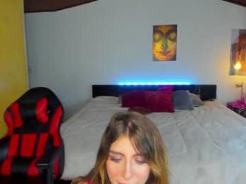 _cloe_1 webcam model stream image