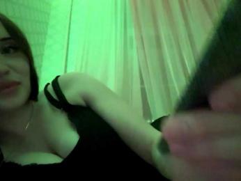 SophiaGrams webcam model stream image