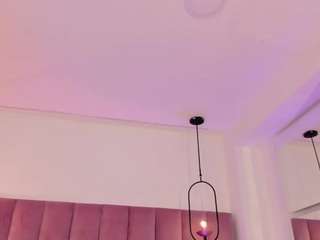 emmily-z webcam camsoda model stream image