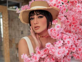 KassieTomey webcam livejasmin model stream image