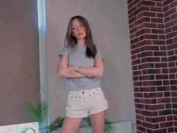 nettiewares webcam model stream image